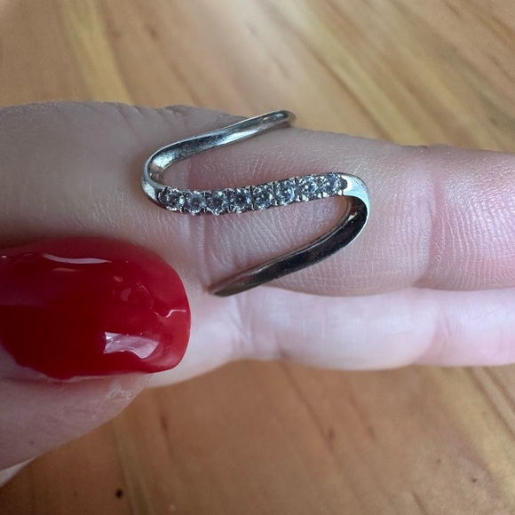 STERLING SILVER RING - Picture 4 of 6